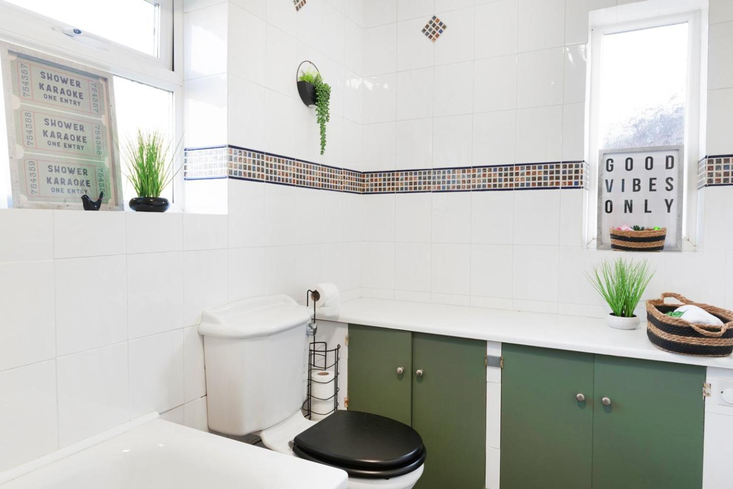 3 Bedroom House - Well Presented - Spacious - Flexible Check In - Free Parking Nottingham Exteriér fotografie